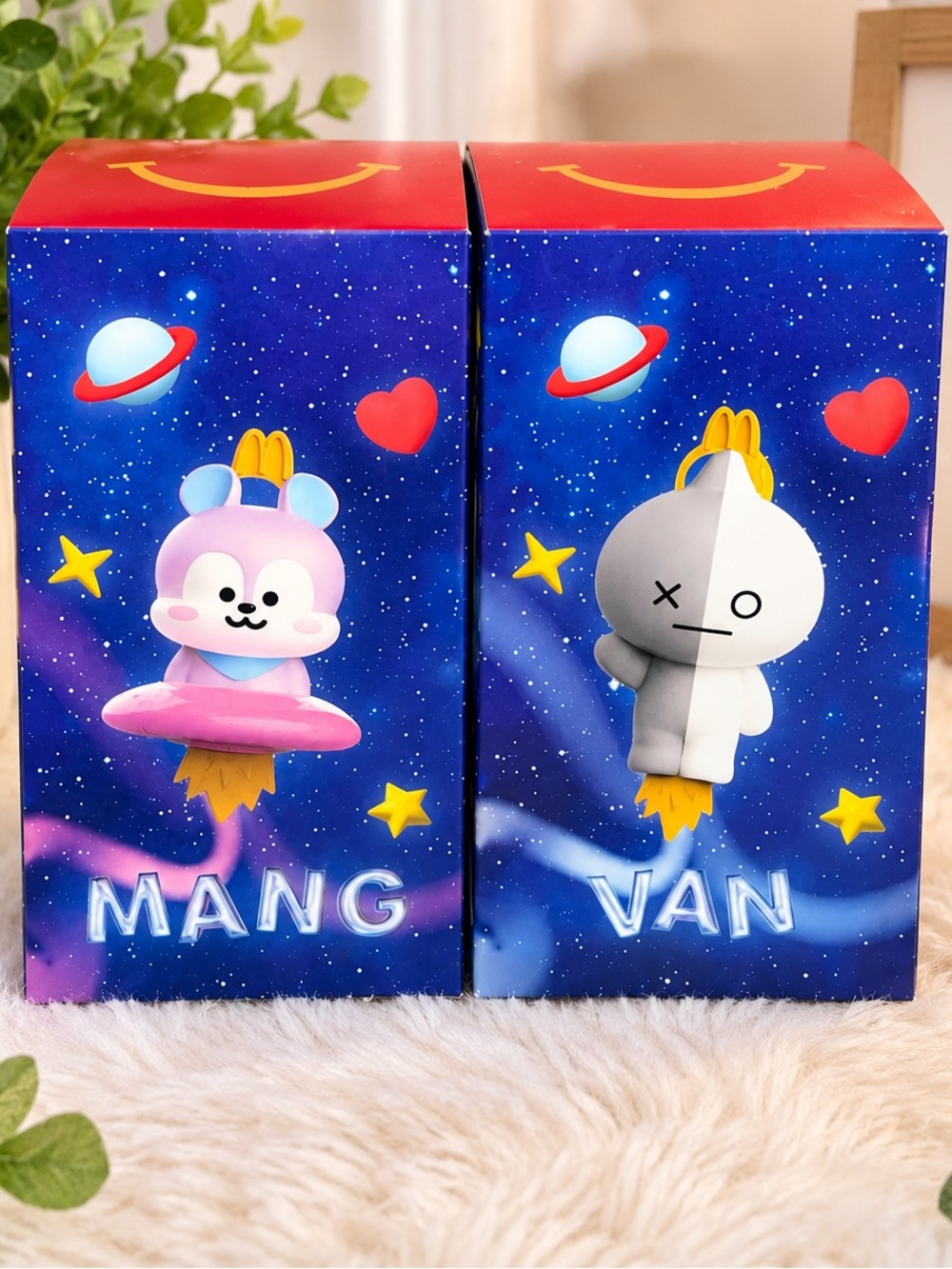 McDonald's Mang & Van BT21 Mcdonalds Toys 2026